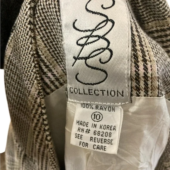 Vintage Plaid Double-Breasted Long Blazer- Sz 10- 100% Rayon-VERY DIANE KEATON!